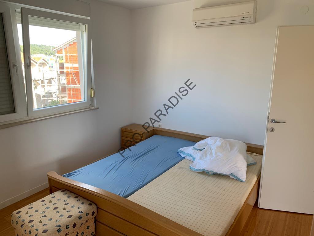 Attractive three-room apartment, 67.00 m2, Okrug Gornji – 21