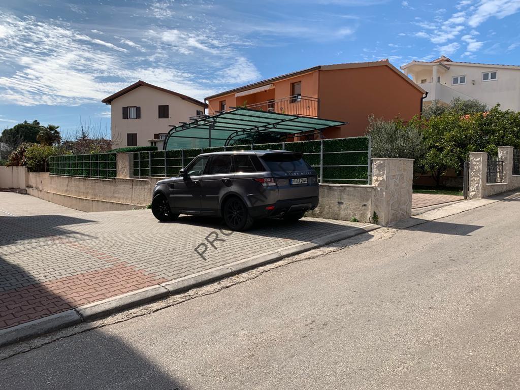 Attractive three-room apartment, 67.00 m2, Okrug Gornji – 2