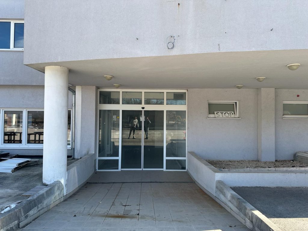 Atraktivan poslovni prostor: Donji Proložac,1940 m2 (iznajmljivanje) – 11