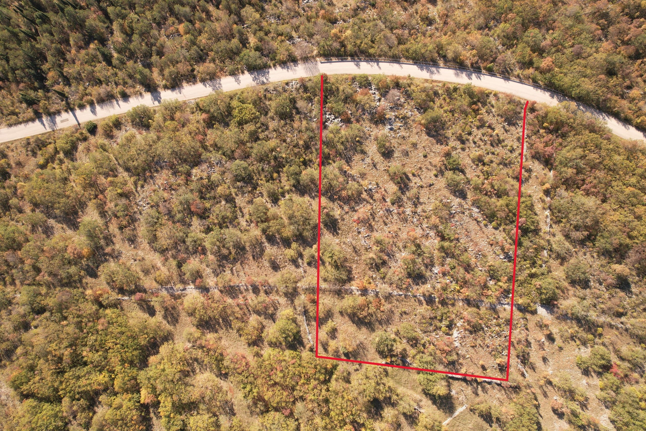 Atraktivno zemljište Crveno jezero, 5203 m2 Imotski – 3