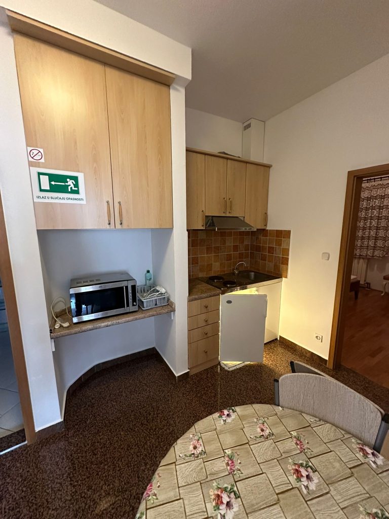 Villa with a large yard, 250m to the sea! – 12