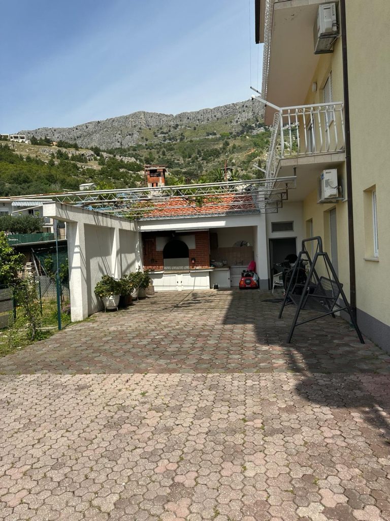 Villa with a large yard, 250m to the sea! – 15