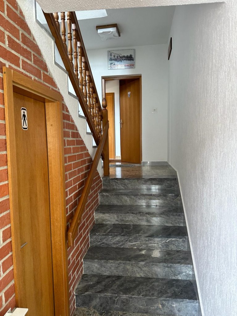 Villa with a large yard, 250m to the sea! – 16