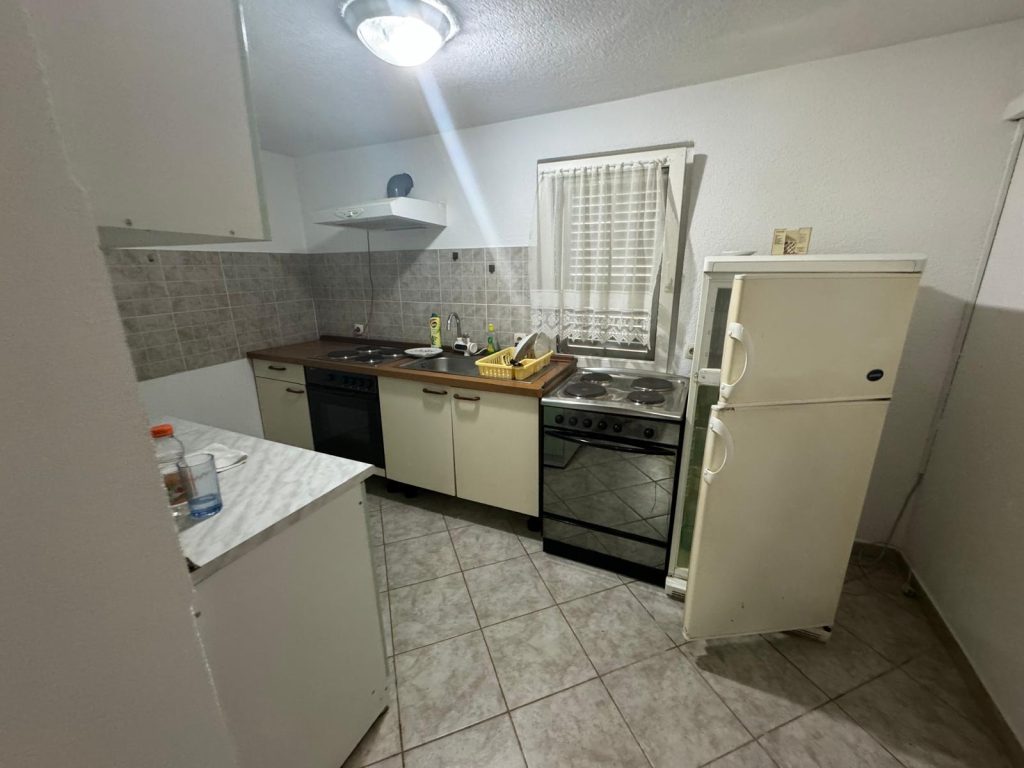 House: Runović, 70.00 m2, for sale – 13