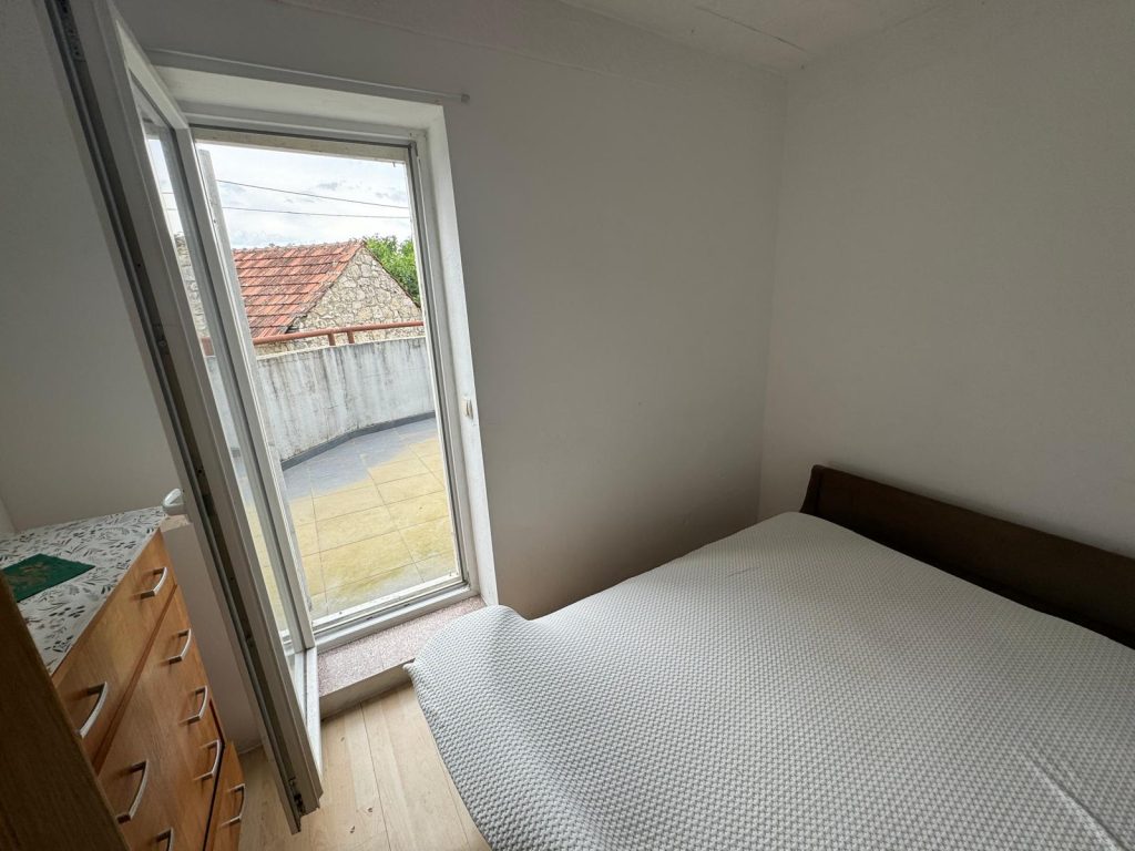 House: Runović, 70.00 m2, for sale – 4