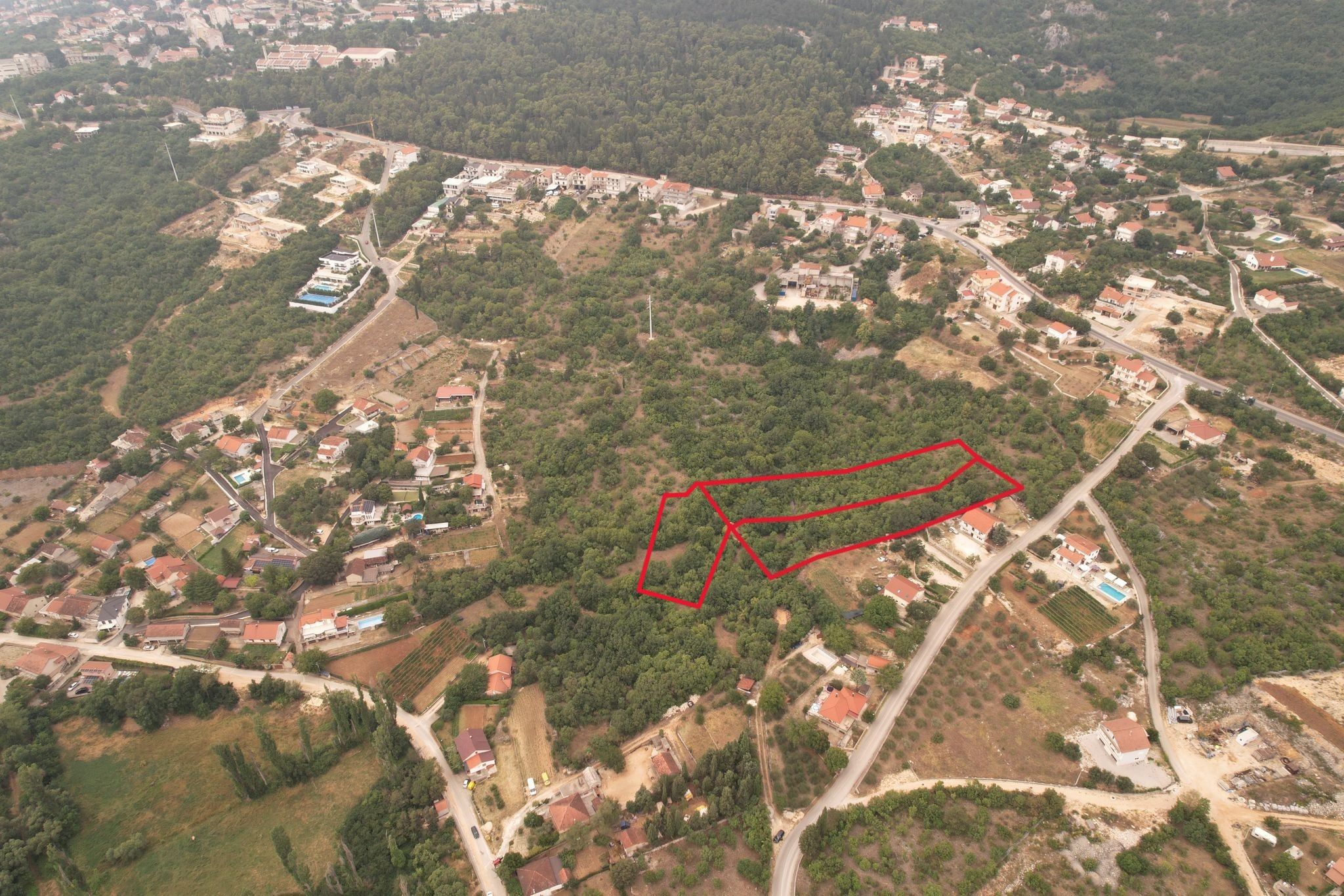 Atraktivno građevinsko zemljište 4206m2 (moguća kupnja jednog dijela), Imotski – Glavina – 1