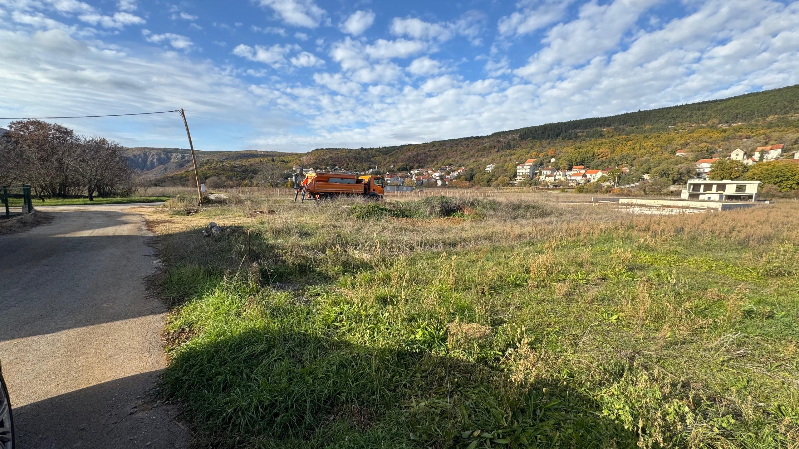 Atraktivno građevinsko zemljište 1336m2, Postranje – Proložac – 4