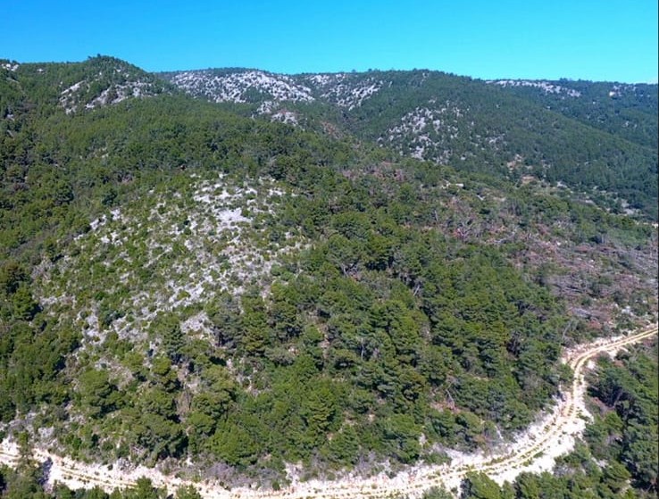 Atraktivno zemljište 90 000m2 – Hvar – 4