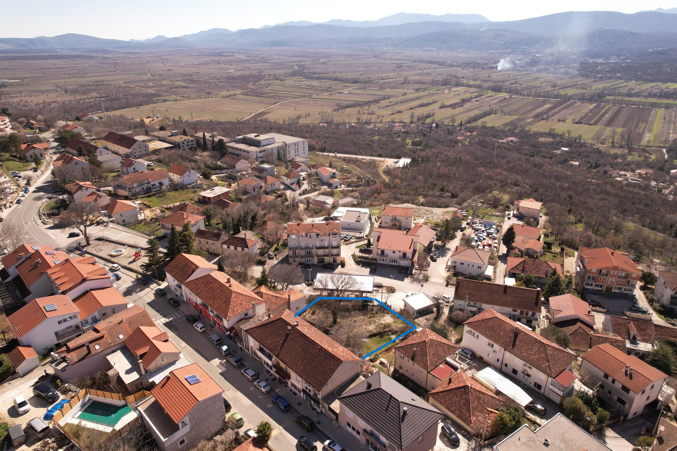Građevinsko zemljište 800m2, s objektom od 95m! Centar, Imotski – 1