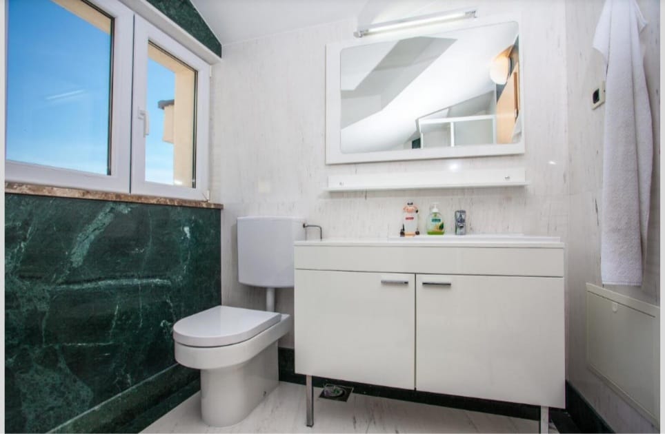 Atraktivan stan (penthouse) Makarska + parkirno mjesto – 11