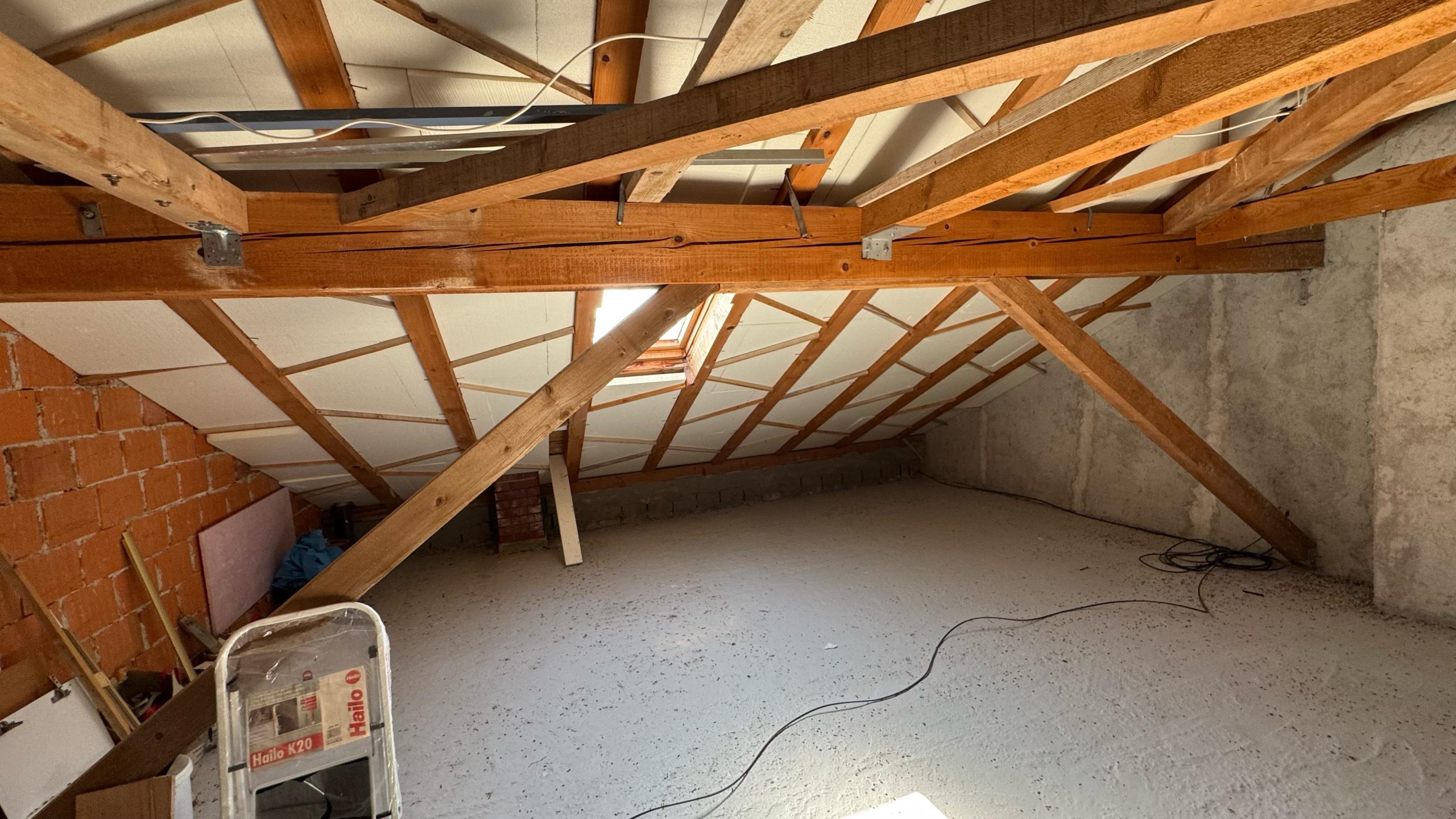Kuća na atraktivnoj lokaciji (2 stana), Sveti Filip i Jakov, 408.00 m2 – 23