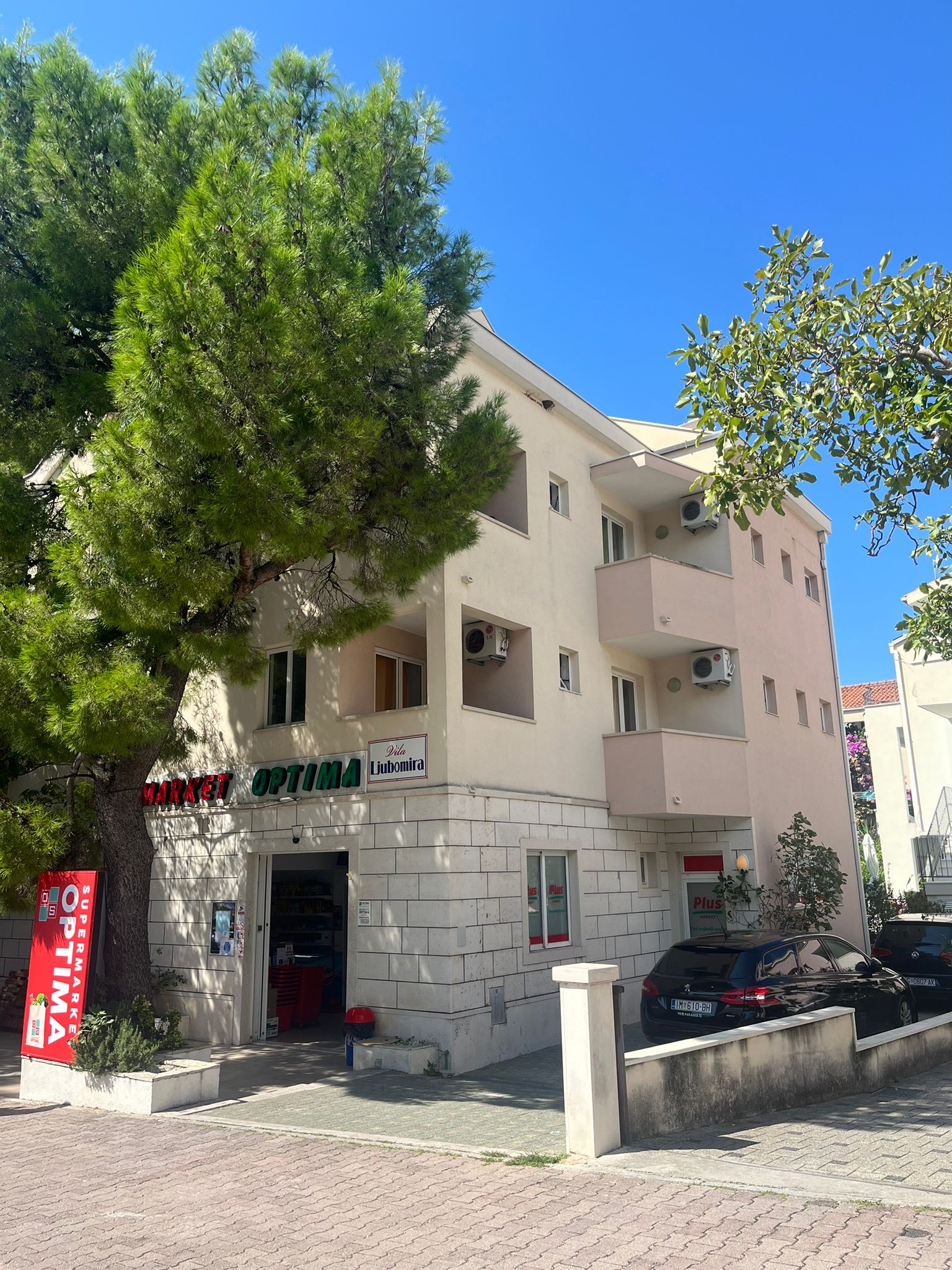Vrhunska stambeno-poslovna zgrada – 564 m2, od mora 50 m, Tučepi – 4
