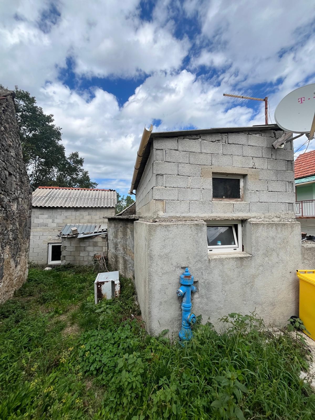 Kuća i zemljište- Lokvičići, Berinovac – 12