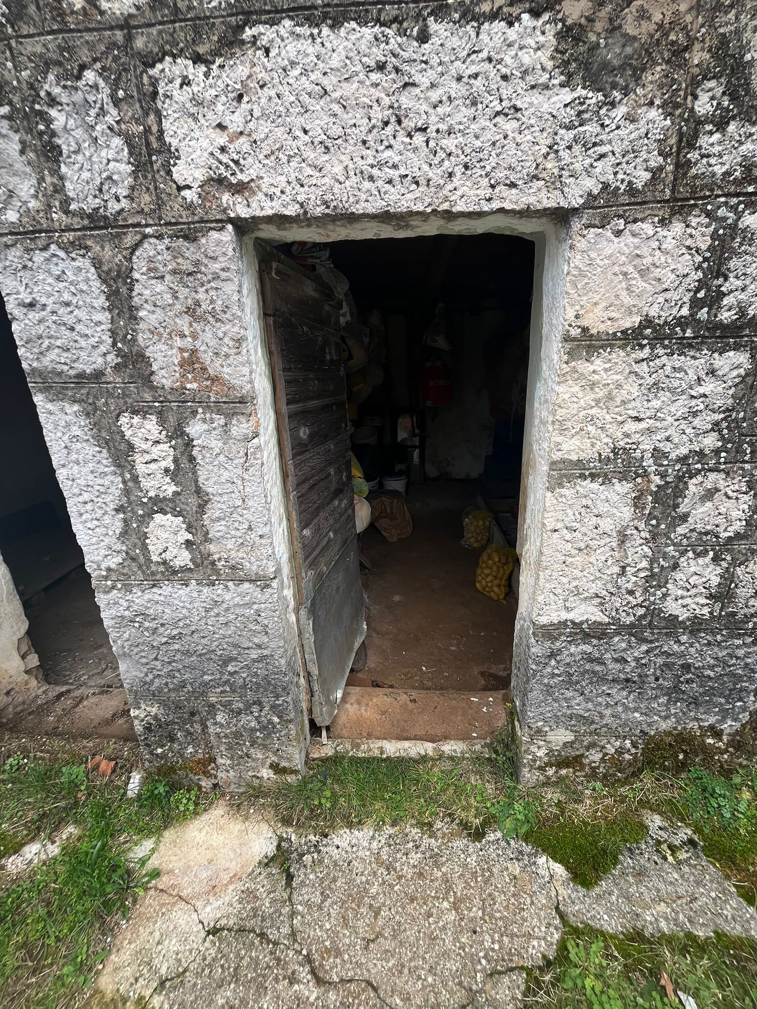 Dvije kamene kuće i zemljište – Berinovac, Imotski – 12